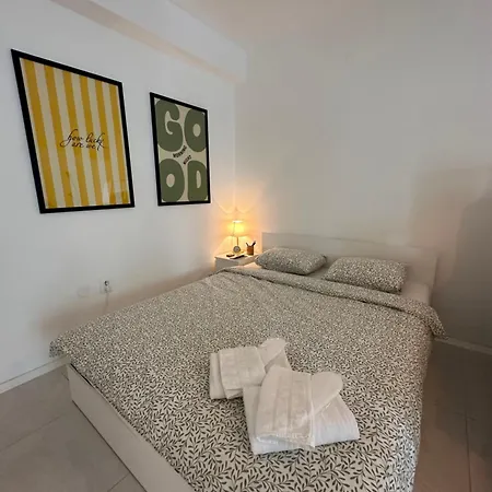 Sunny Nook * Скопье